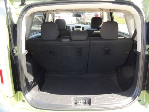 Used 2013 Kia Soul STICK SHIFT! FWD image 11