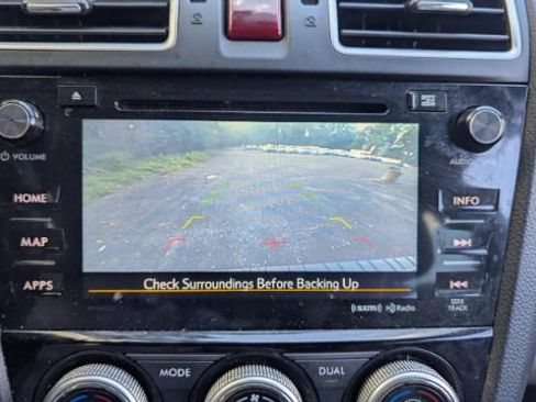 Used 2016 Subaru Forester 2.5i Touring w/ Eyesight & Navigation System AWD/4WD image 39