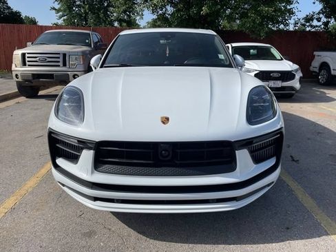 Used 2024 Porsche Macan S AWD/4WD image 3
