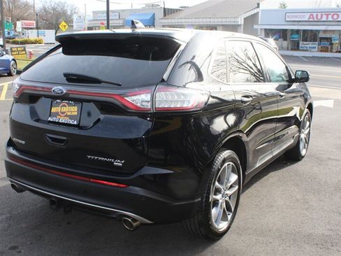Used 2017 Ford Edge Titanium w/ Equipment Group 301A AWD/4WD image 3