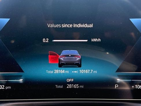Used 2023 BMW i4 eDrive35 RWD image 8