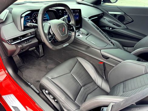 Used 2025 Chevrolet Corvette Z06 image 21