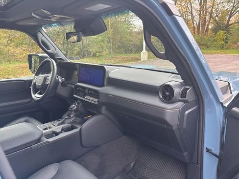 Used 2024 Toyota Land Cruiser image 12