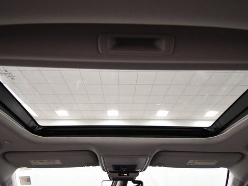 Certified 2025 Honda Accord Touring image 16