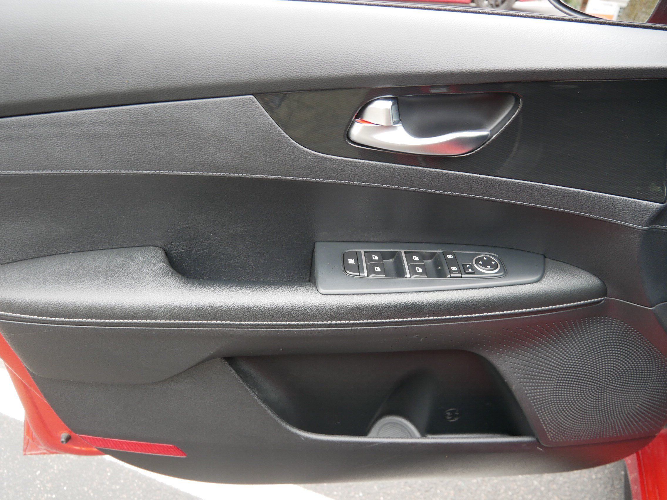 Used 2020 Kia Forte GT-Line FWD image 19