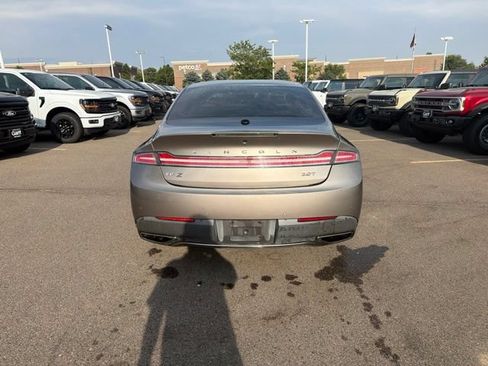 Used 2018 Lincoln MKZ Reserve FWD image 7