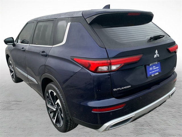 Used 2022 Mitsubishi Outlander SE AWD/4WD image 4