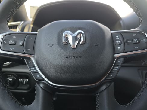 New 2026 RAM 1500 Big Horn AWD/4WD image 30