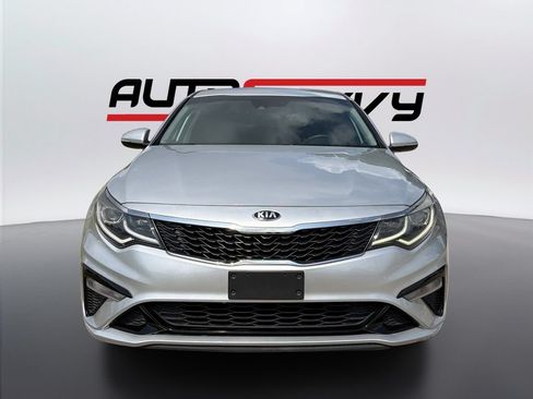 Used 2020 Kia Optima LX FWD image 2