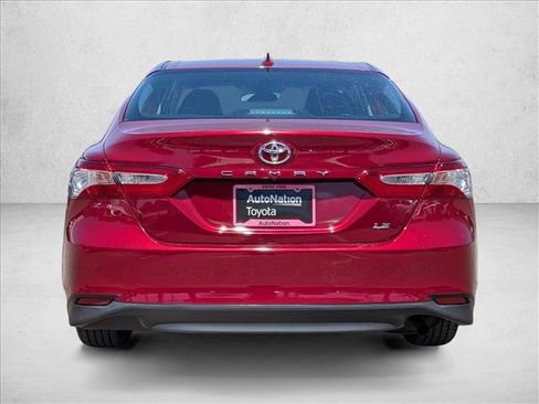 Used 2019 Toyota Camry LE image 7