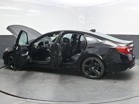 Used 2019 Honda Accord Sport image 44