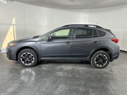Used 2023 Subaru Crosstrek 2.0i image 8