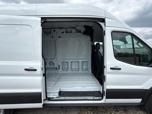 Used 2022 Ford Transit 350 148 High Roof Extended DRW RWD image 11