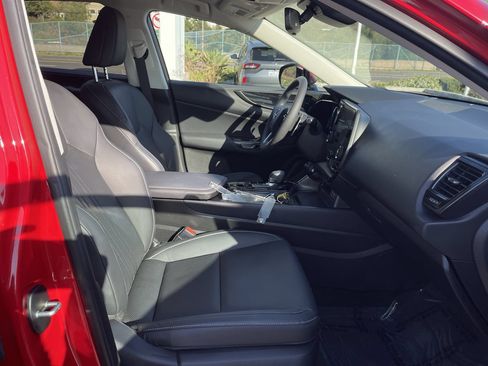 Used 2024 Lexus NX 250 FWD image 16