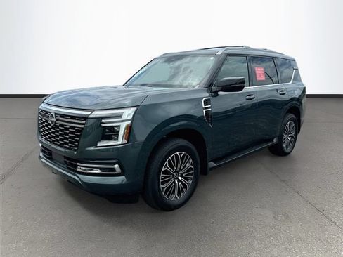 Certified 2025 Nissan Armada SL w/ Captain's Chari Seat Package AWD/4WD image 3