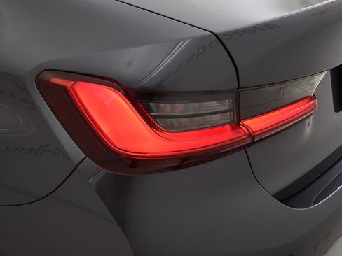 Used 2021 BMW 330i Sedan w/ Driving Assistance Package image 13