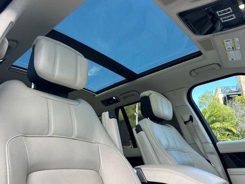Certified 2022 Land Rover Range Rover Westminster Edition image 15