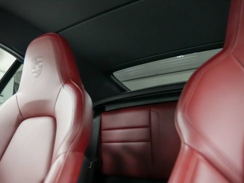 Certified 2023 Porsche 911 Cabriolet AWD/4WD image 34