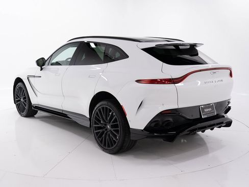 Used 2023 Aston Martin DBX 707 image 3