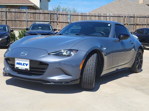 Used 2020 MAZDA MX-5 Miata RF Club RWD image 2