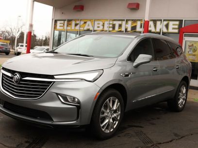 Used 2024 Buick Enclave Essence w/ Experience Buick Package