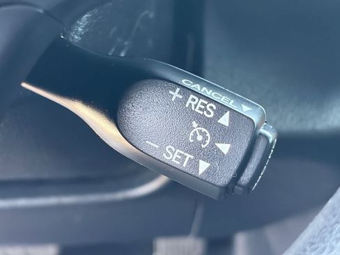 Used 2017 Toyota Camry LE FWD image 21