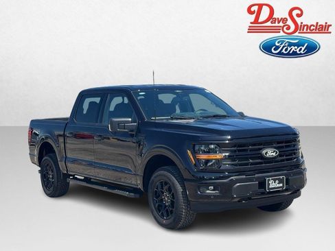 New 2026 Ford F150 XLT w/ Equipment Group 302A MID AWD/4WD image 4