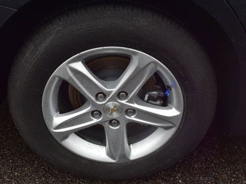 Used 2023 Chevrolet Malibu LT image 42