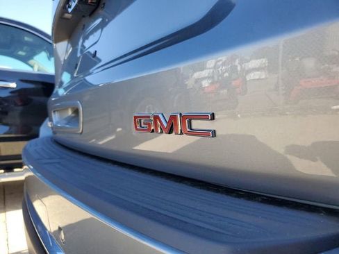 New 2026 GMC Yukon Denali w/ Denali Reserve Package AWD/4WD image 7