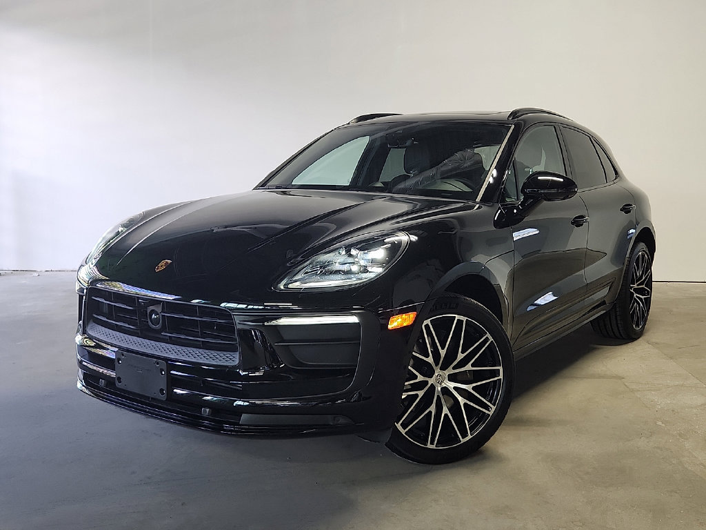 Certified 2026 Porsche Macan AWD/4WD image 1