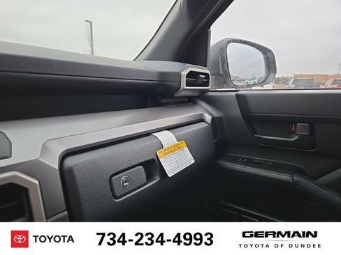 New 2026 Toyota 4Runner SR5 image 43