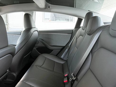 Used 2026 Tesla Model 3 RWD image 24