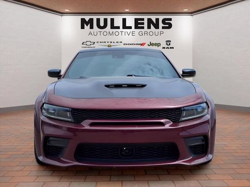 Used 2023 Dodge Charger R/T w/ Plus Group RWD image 2