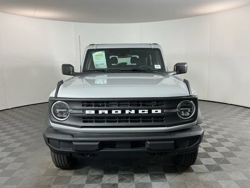 New 2026 Ford Bronco 2-Door AWD/4WD image 2