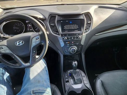 Used 2017 Hyundai Santa Fe Sport w/ 2.0T Ultimate Tech Package 05 AWD/4WD image 4