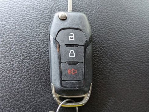 Certified 2018 Ford F150 XLT w/ Max Trailer Tow Package image 26