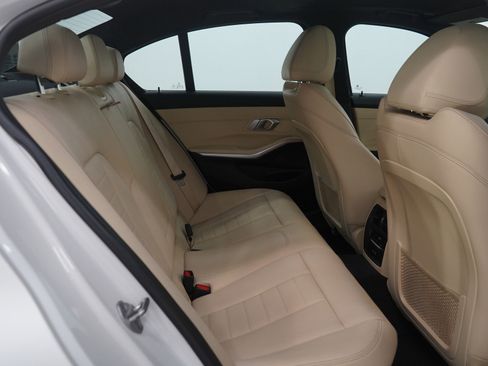 Used 2021 BMW 330i xDrive Sedan image 11