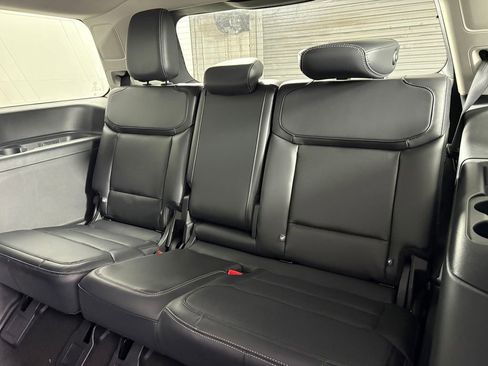 New 2026 Ford Expedition Platinum w/ Driver's Package AWD/4WD image 35