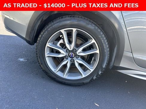 Used 2017 Volvo V60 T5 Cross Country w/ Climate Package image 7