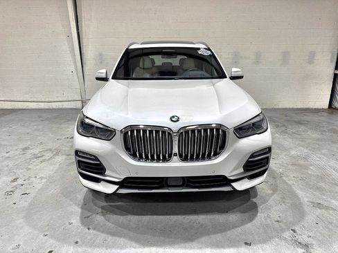 Used 2019 BMW X5 xDrive40i w/ Executive Package AWD/4WD image 13