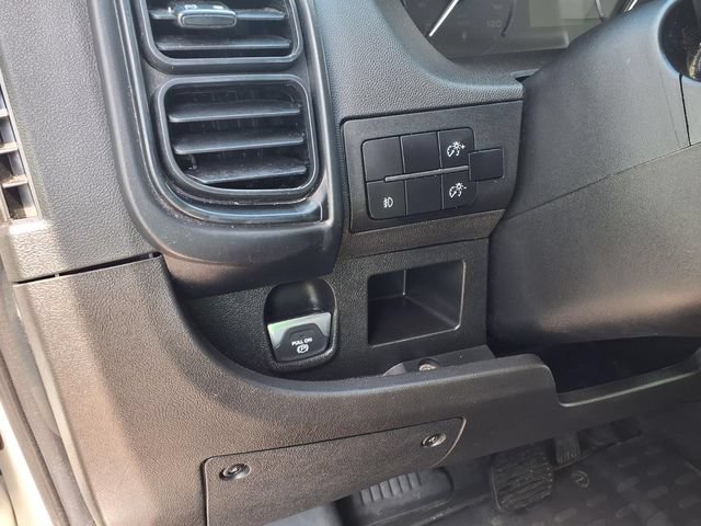 Used 2024 RAM ProMaster 2500 w/ Convenience Group FWD image 12