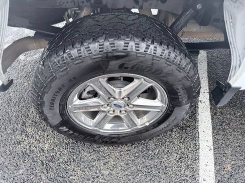 Used 2025 Ford F150 XLT w/ Equipment Group 301A Standard AWD/4WD image 16