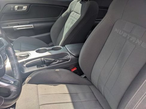 Used 2022 Ford Mustang GT w/ GT Performance Package RWD image 12