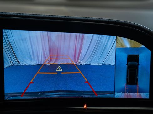 Used 2022 Cadillac Escalade ESV Sport Platinum w/ LPO, ONYX Package image 53