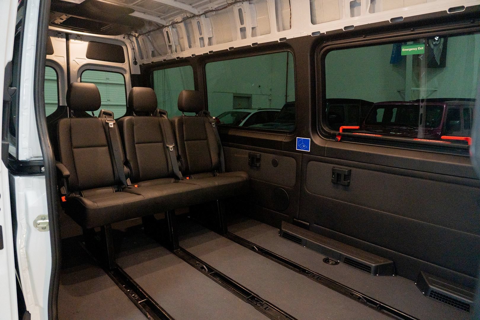 Used 2019 Mercedes-Benz Sprinter 2500 image 26