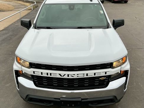 Used 2021 Chevrolet Silverado 1500 Custom w/ Safety Confidence Package image 11