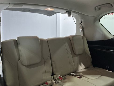 Used 2024 Nissan Armada Platinum w/ Captain's Chairs Package image 30