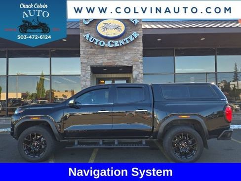 Used 2023 GMC Canyon Denali w/ Denali Black Edition AWD/4WD image 1