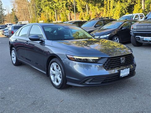 Used 2024 Honda Accord LX image 41