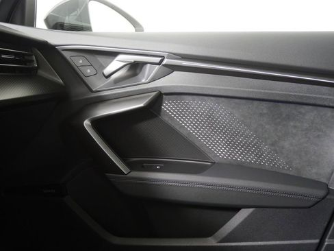 Used 2025 Audi RS 3 image 32